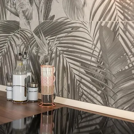 200M Dal Mare! - Coral Home Apartment *